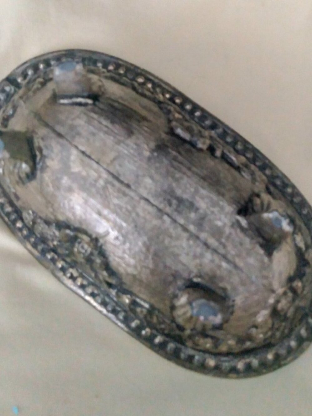 6" Metal-Cast Clawfoot Bathtub - Picture 4 of 8